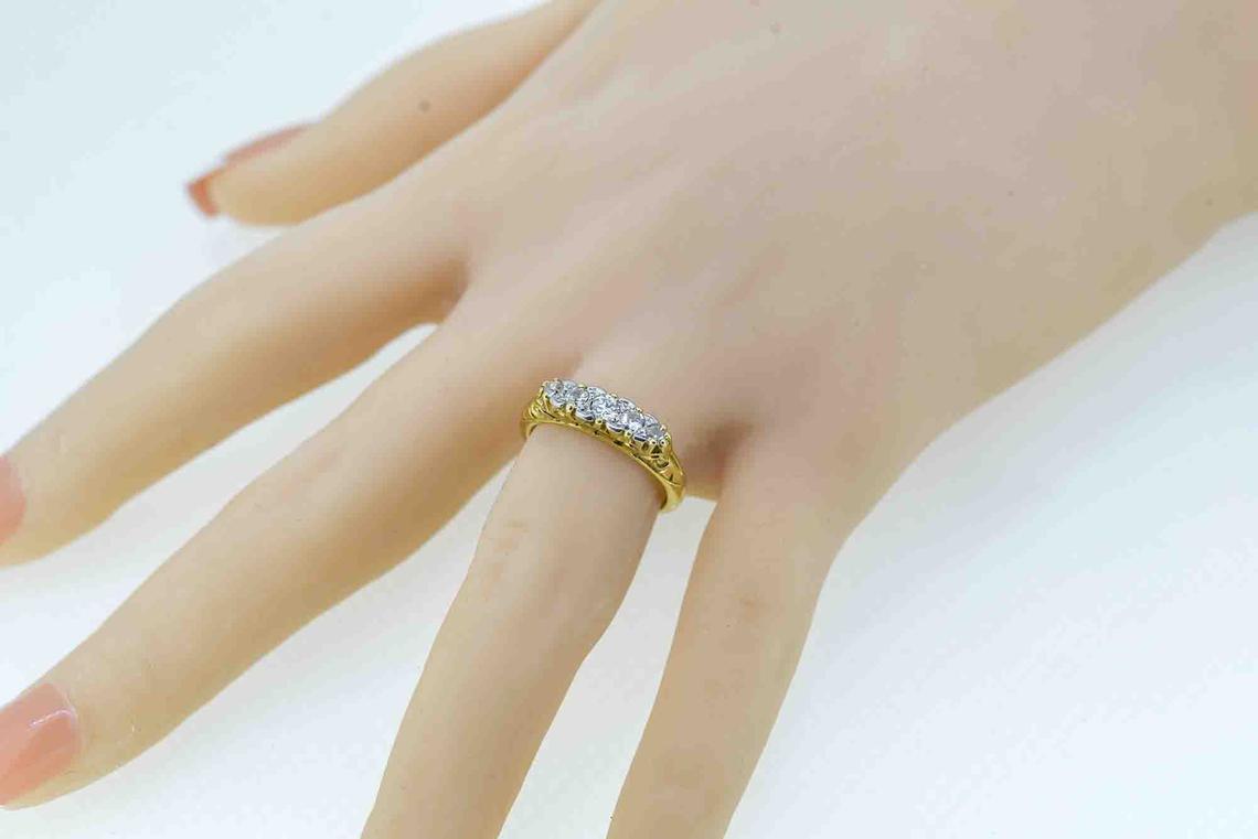 Late Victorian 18ct Yellow Gold Diamond Five Stone Ring