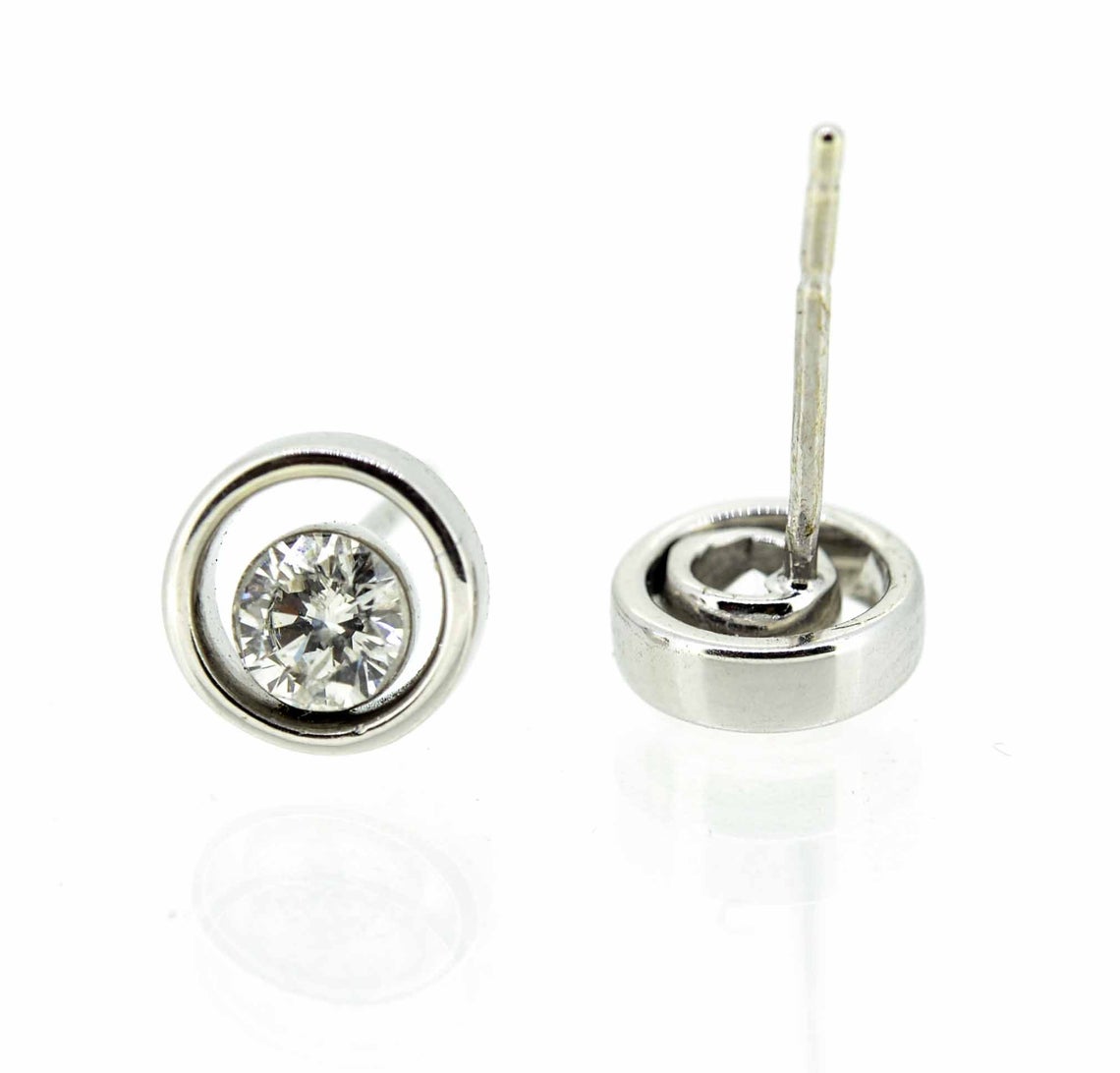 9ct White Gold Diamond Halo Stud Earrings