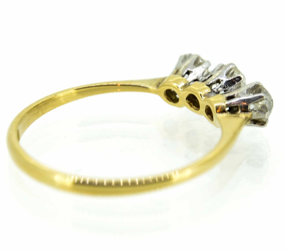 Early 20th Century 18ct Yellow Gold Old Cut Diamond Three Stone Ring
