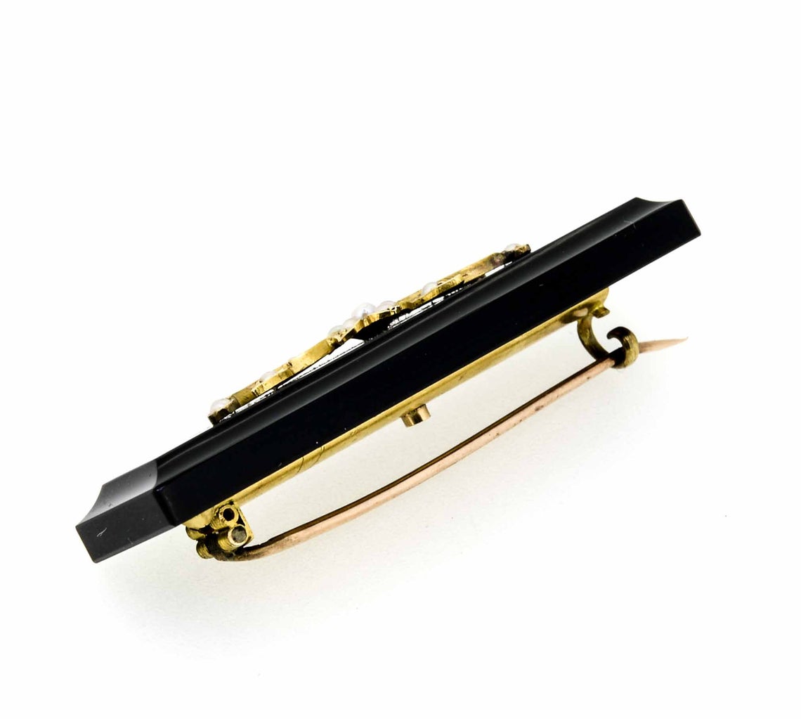 Victorian 9ct Yellow Gold Black Onyx and Pearl Brooch