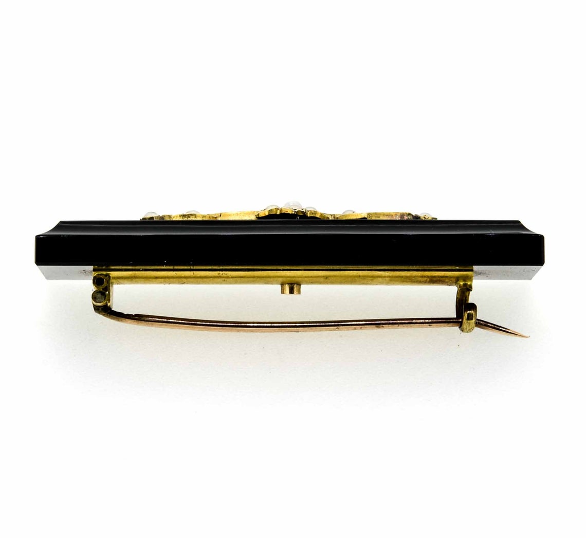 Victorian 9ct Yellow Gold Black Onyx and Pearl Brooch