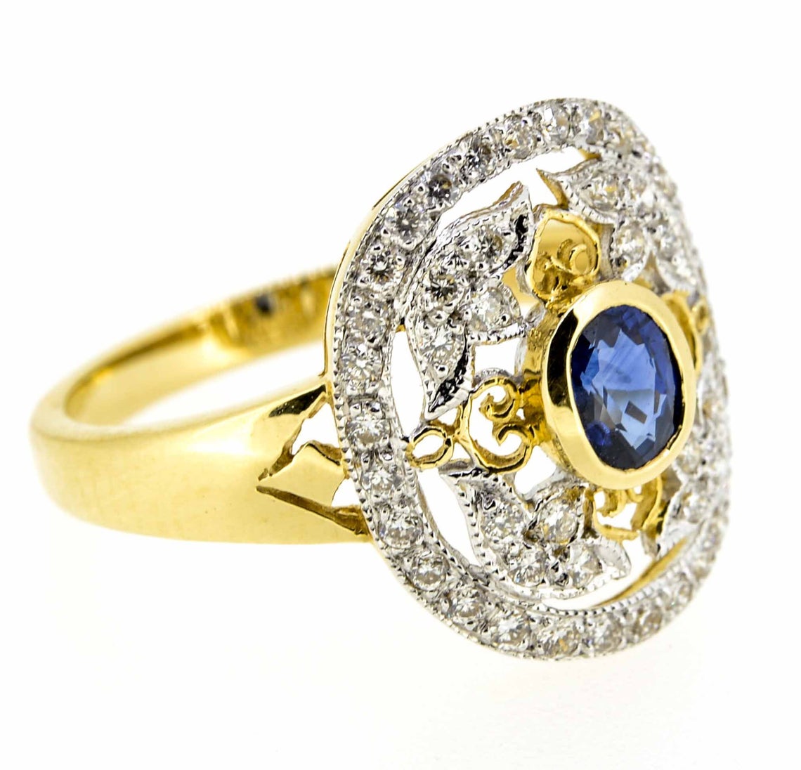 18ct Yellow Gold Antique Style Sapphire and Diamond Cluster Ring