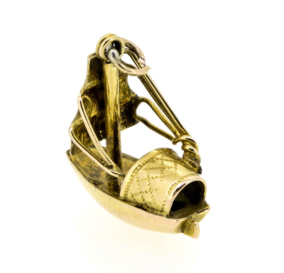 1960s 14k Sampan Novelty Charm