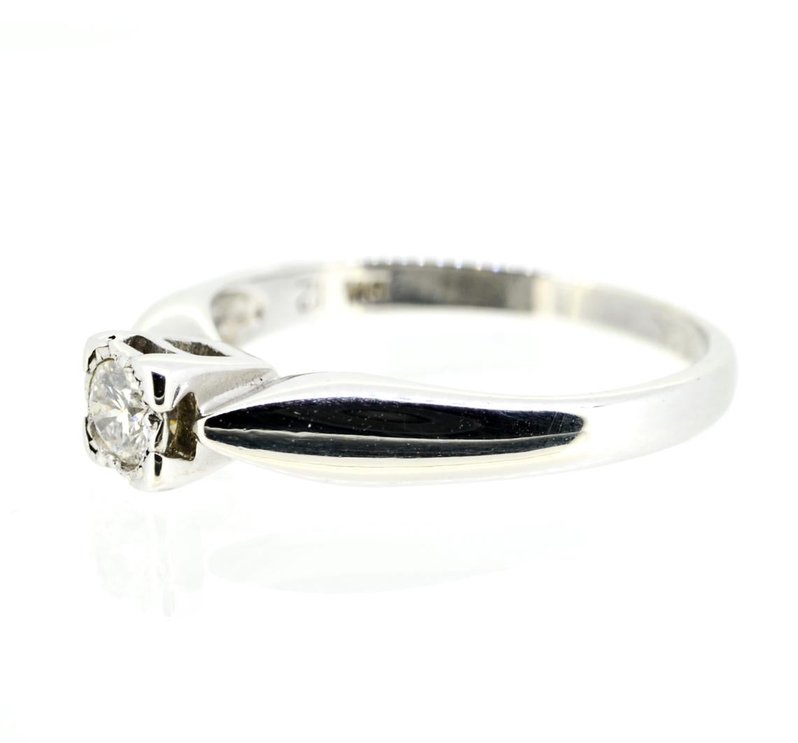 9ct White Gold Brilliant Cut Diamond Engagement Ring