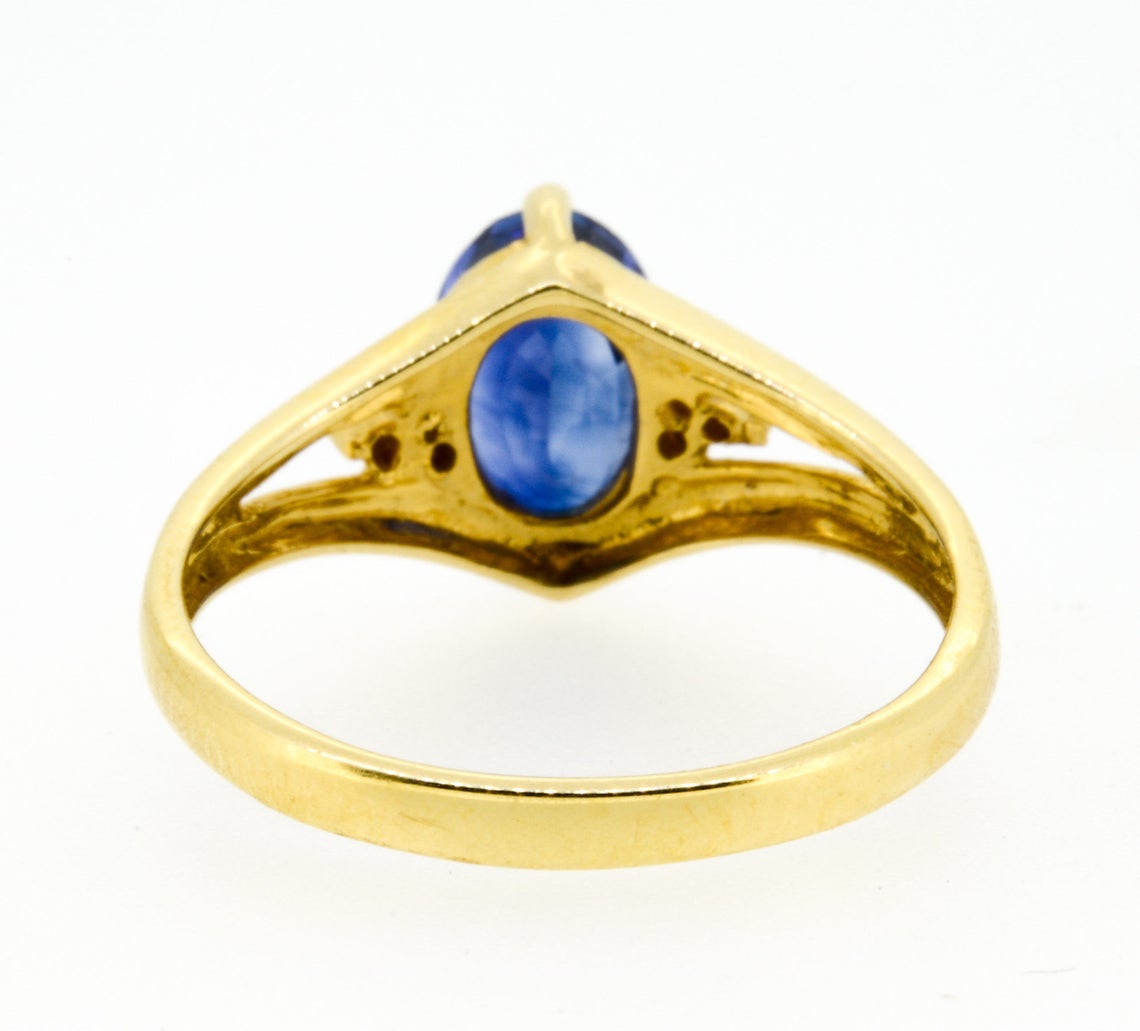18ct Yellow Gold Sapphire And Diamond Dress Ring