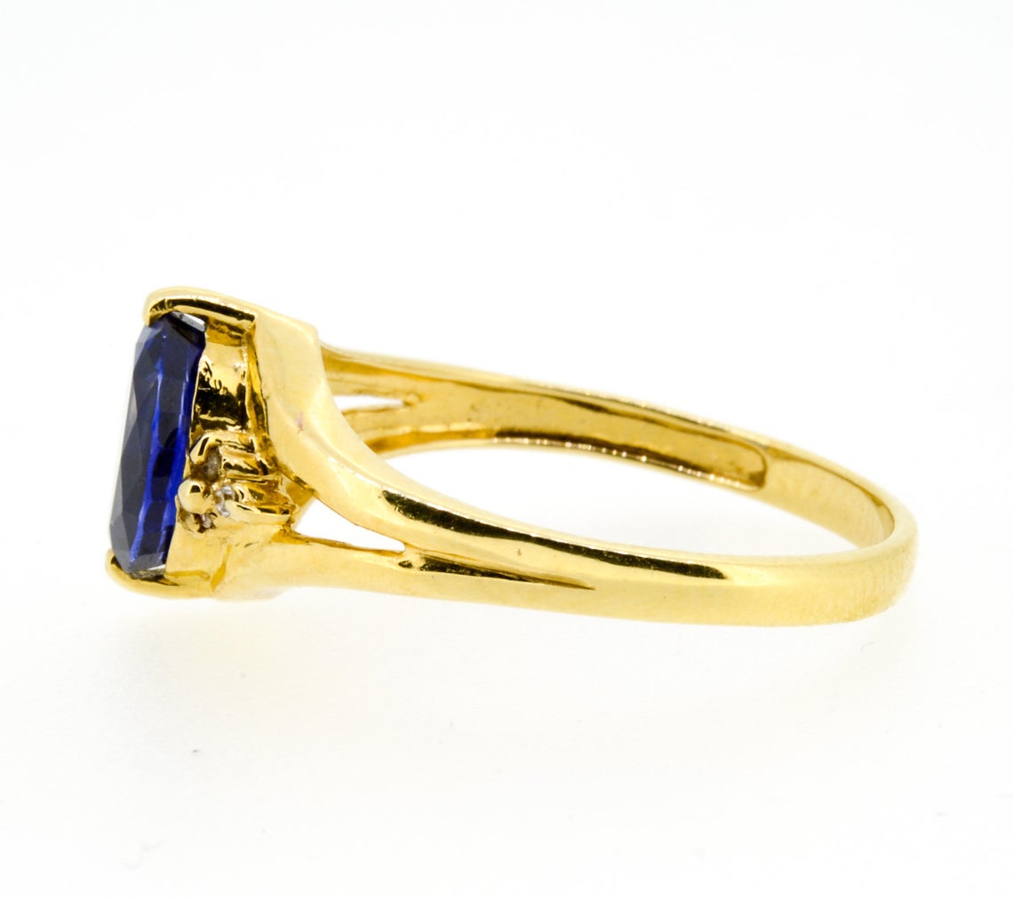 18ct Yellow Gold Sapphire And Diamond Dress Ring