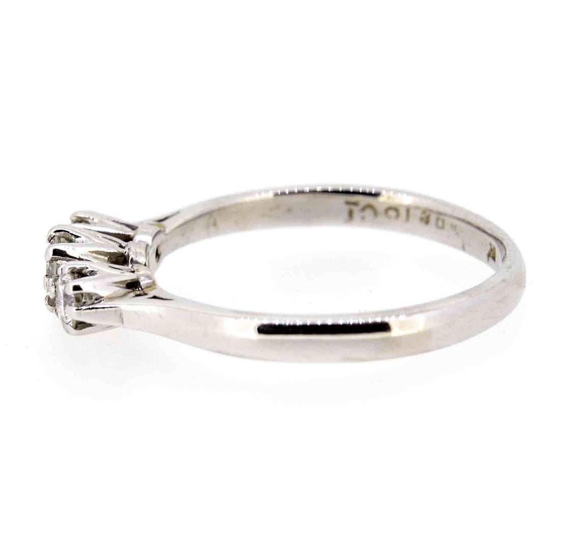18ct White Gold Three Stone Diamond Ring