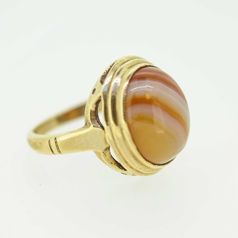 Vintage 9ct Yellow Gold Banded Agate Dress Ring