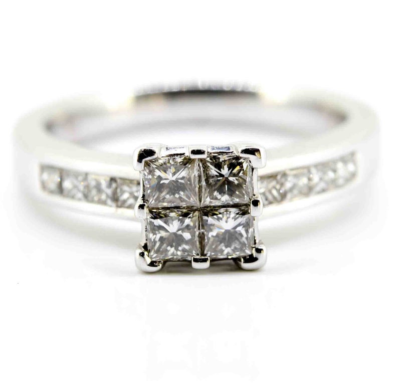 18ct White Gold Princess Cut Diamond Dress Ring