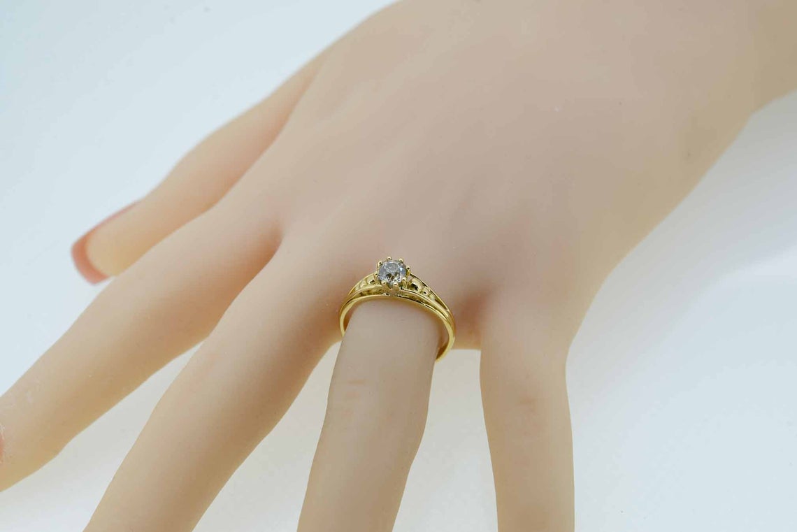 18ct Yellow Gold Old Cushion Cut Fancy Colour Diamond Ring