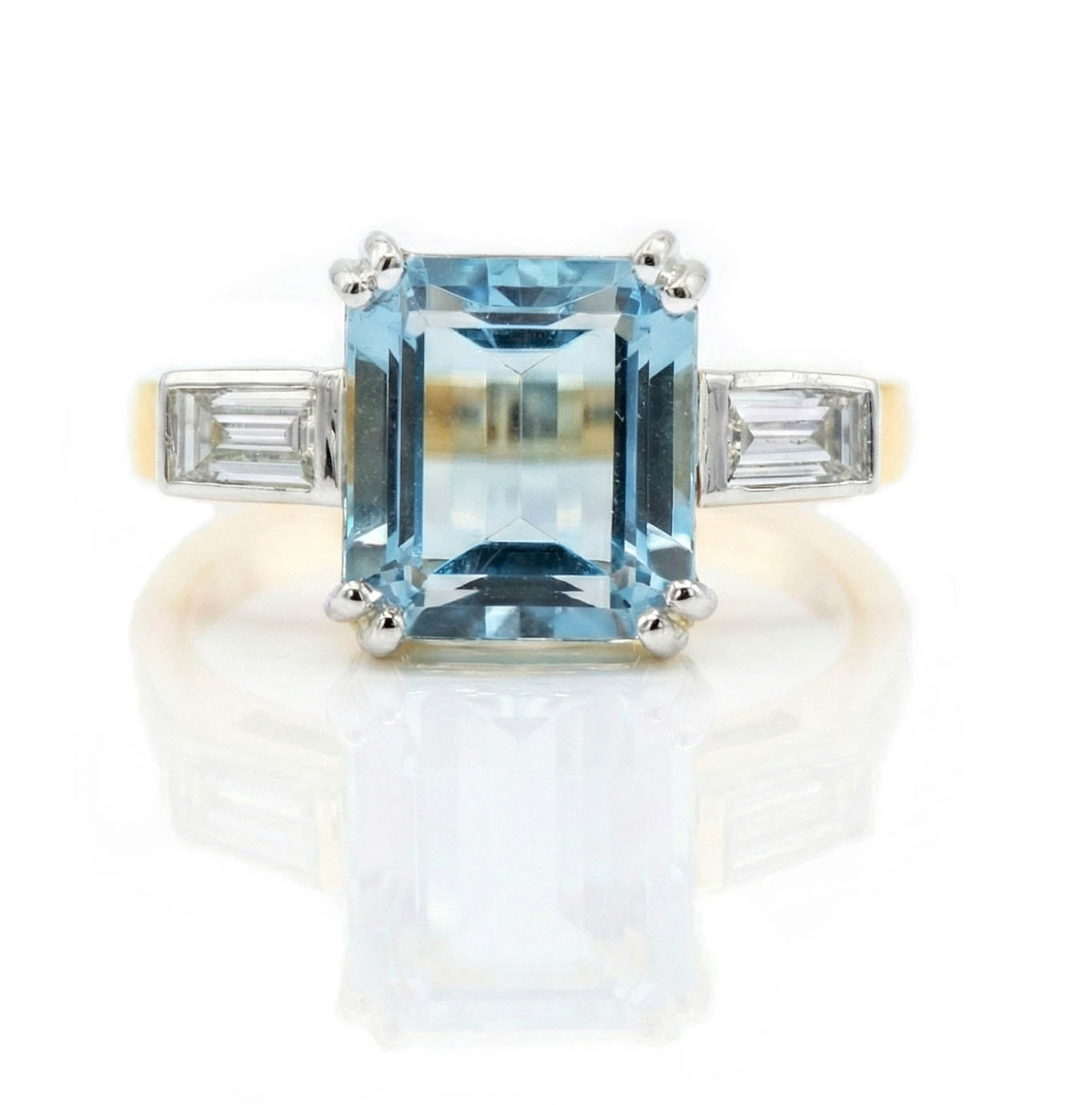 18ct Aquamarine & Diamond Geometric 3 Stone Ring