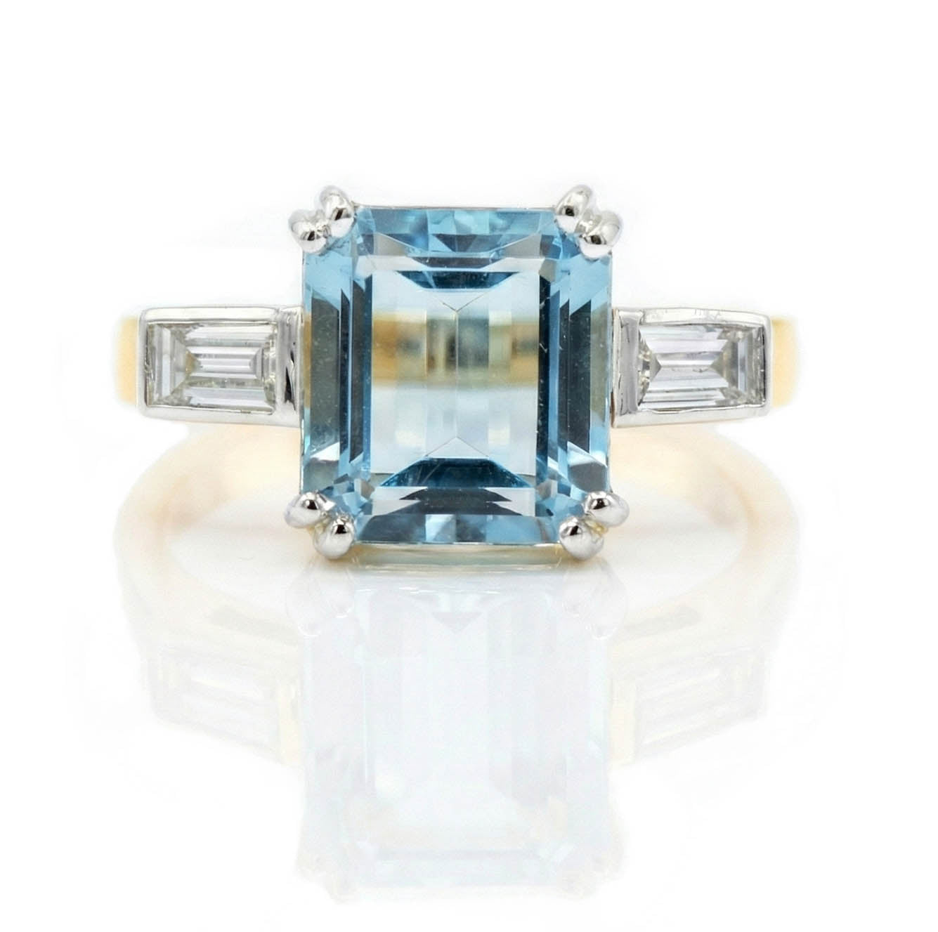 18ct Aquamarine & Diamond Geometric 3 Stone Ring