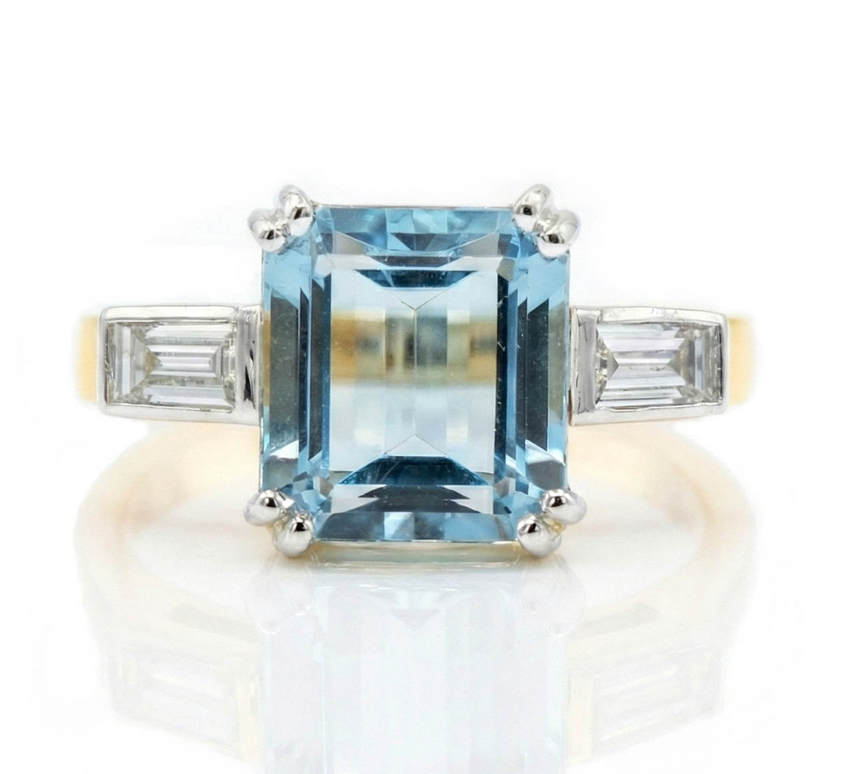 18ct Aquamarine & Diamond Geometric 3 Stone Ring