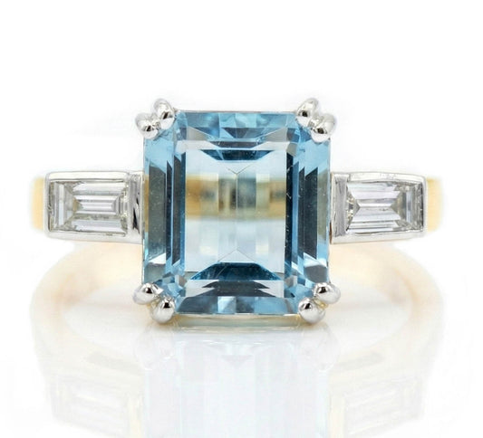 18ct Aquamarine & Diamond Geometric 3 Stone Ring