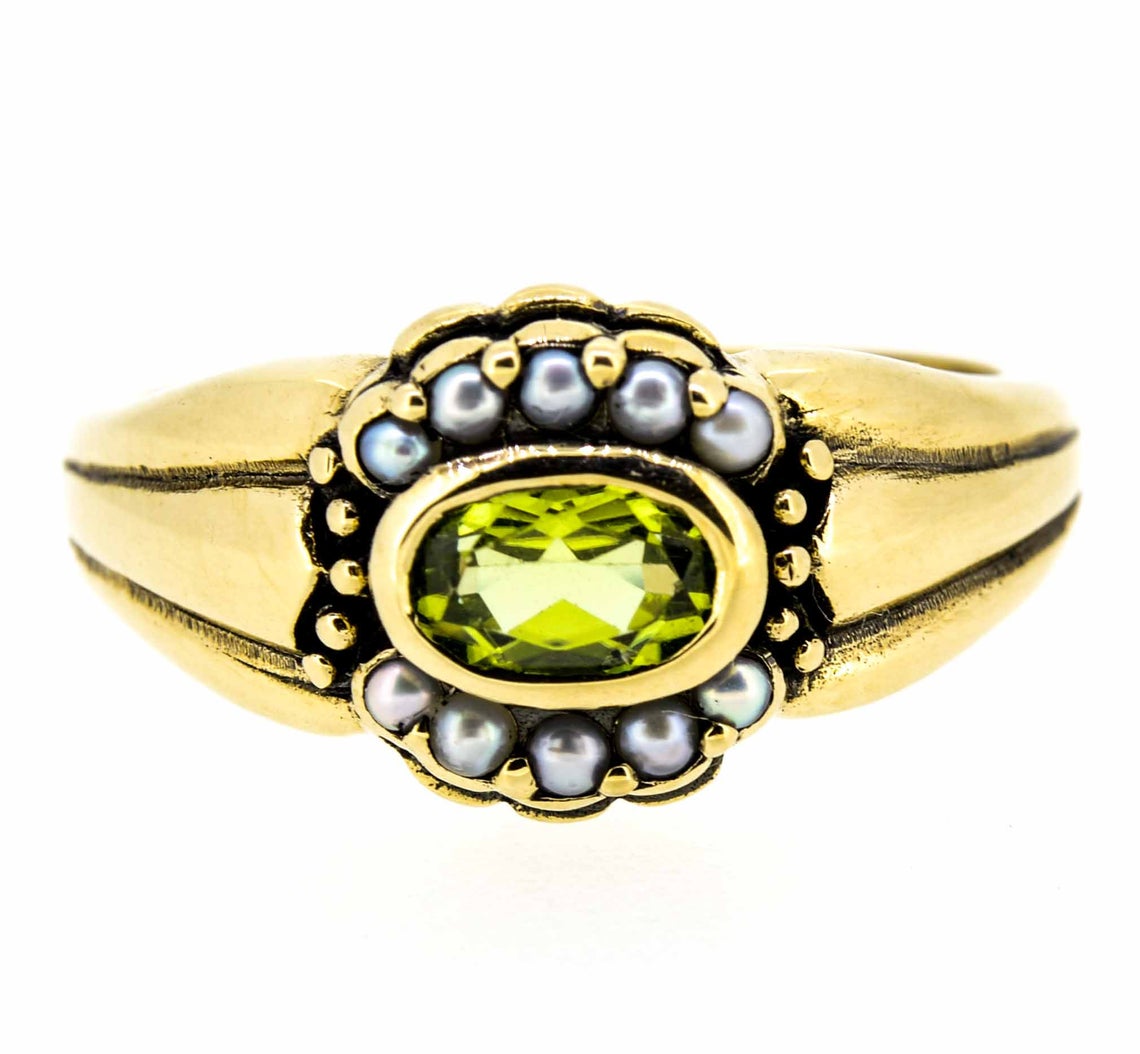 9ct Yellow Gold Antique Style Peridot and Seed Pearl Dress Ring